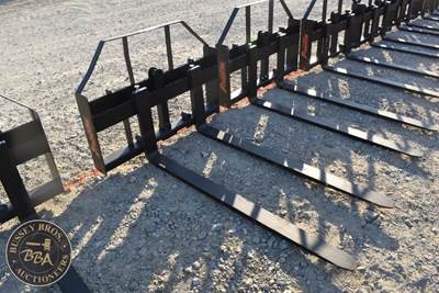 PABREAK PALLET FORK ATTACHMENT