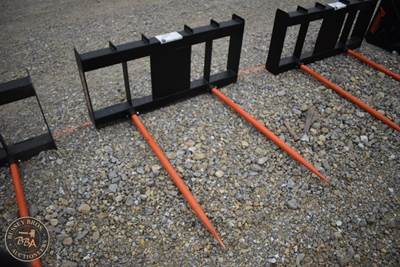 PABREAK SKID STEER BALE SPEAR
