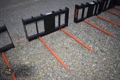 PABREAK SKID STEER BALE SPEAR