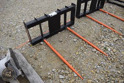 PABREAK SKID STEER BALE SPEAR