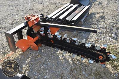 PABREAK SKID STEER TRENCHER