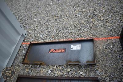 PABREAK SKID STEER WELD-ON ATTACHMENT PLATE