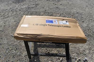 PABREAK TELESCOPING LADDER
