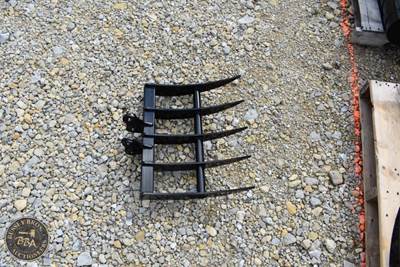 RAKE ATTACHMENT