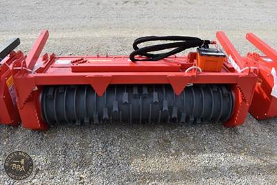 RAYTREE DRUM MULCHER ATTACHMENT