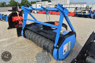 RAYTREE SKID-STEER DRUM MULCHER ATTACHMENT
