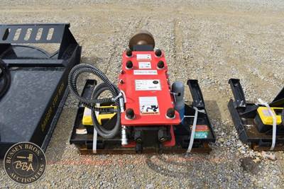RAYTREE SKID STEER POST DRIVER ATTACHMENT