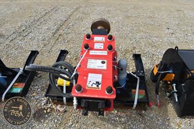 RAYTREE SKID STEER POST DRIVER ATTACHMENT