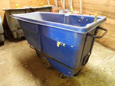 RUBBERMAID TRASH HOPPER