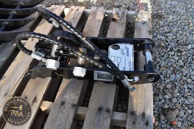 SDLANCH HYDRAULIC THUMB ATTACHMENT