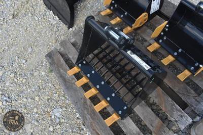 SDLANCH MINI GRID SCREENING BUCKET ATTACHMENT