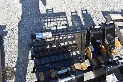 SDLANCH MINI ROCK BUCKET ATTACHMENT