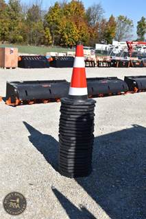 SDLANCH SAFETY CONES