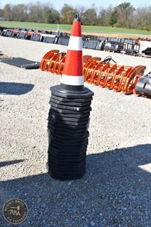 SDLANCH SAFETY CONES
