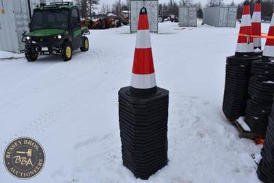 SDLANCH TRAFFIC CONES