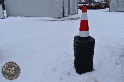 SDLANCH TRAFFIC CONES