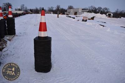 SDLANCH TRAFFIC CONES
