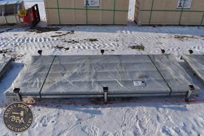 SDLANCH WHITE METAL SIDING