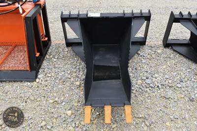 STUMP BUCKET ATTACHMENT