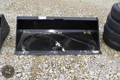 SWICT 66INCH SKID STEER BUCKET,