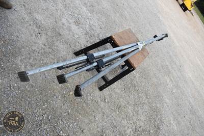 CARGO BARS