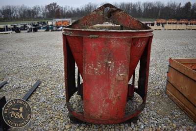 CONCRETE BUCKET