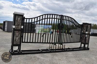 Gate