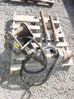 HYDRAULIC AUGER ATTACHMENT