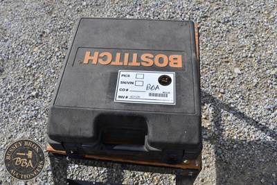 Bostitch Pneumatic Stapler SX1838K, Case Included.