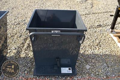 Iranch Rolling Dump Hopper