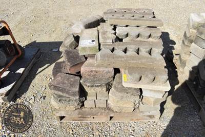 Skid Lot Of Assorted Paver Bricks