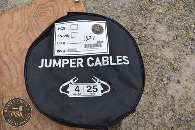 4 Gauge 25ft Jumper Cables, Carrying Case Included