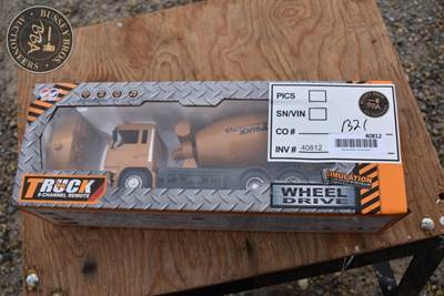 Remote Control Cement Mixer Truck, 8-Channel, Wheel Drive
