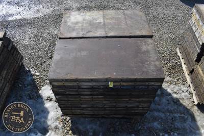 Lot Contians 30 Panels