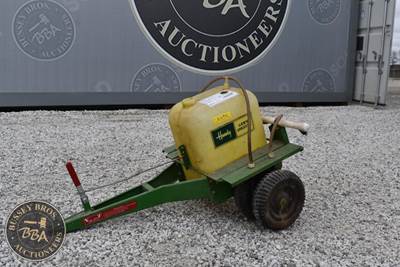 Hardy Lawn Sprayer, Pull Type