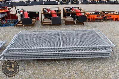 Dog Kennel Fence Side Panels Lot Contains 6 Sections, 9ft 10in