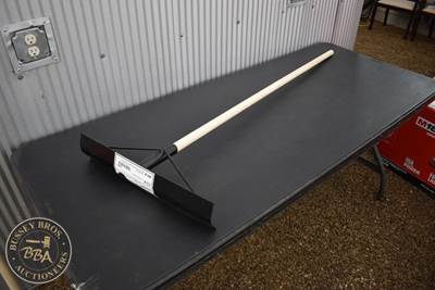 Kraft Wood Handled Concrete Rake 20inch Rake, New/Unused