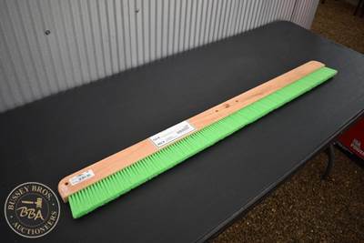 Marshalltown 48inch Nylon Concrete Broom , New/Unused