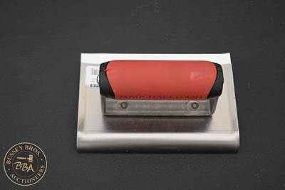 Marshalltown 6X4X1/2inch Concrete Edger Durasoft Handle, New/Unused