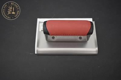 Marshalltown 6X4X1/2inch Concrete Edger Durasoft Handle, New/Unused