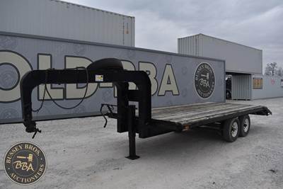 HMD Gooseneck Trailer, 18 Ft, Long, 16 Ft. With 2 Ft. Dovetail, Wood Deck