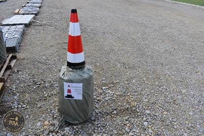 Safety Traffic Cones 15in x 27in, Quantity 20, New/Unused