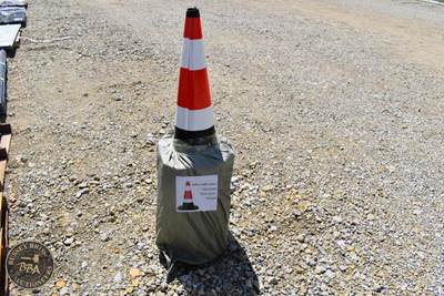 Safety Traffic Cones 15in x 27in, Quantity 20, New/Unused