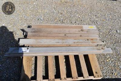 UltrA Deck NAturAl Reversible PArtiAl MenArds Product Coming From A Deck Approx