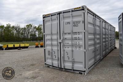 40Ft Shipping Container 8 Side Entry Doors, Rear Double Doors, Wood Floor One
