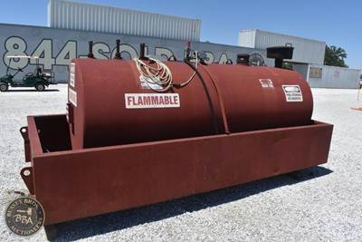 1000 Gallon Fuel Tank Electric Fuel Pump Self Contained Dike,,