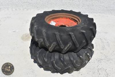 Set Of Tractor Rims And Tires 8 Lug Rims Size 16.1 Lot Contains 2 Rims And Tires