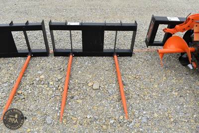 Hay Spear Attachment Dual Spear, Skid Steer Mount, New/Unused