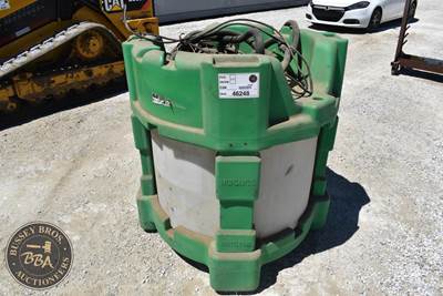 150 Gallon Chemical Tote, wth Hose And Pump