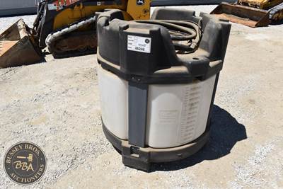 150 Gallon Chemical Tote, wth Hose And Pump